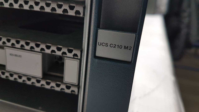 Cisco UCS C210 M2 Server 2x Xeon E5640 @ 2.67ghz / 48gb ram / 9261-8i  raid #