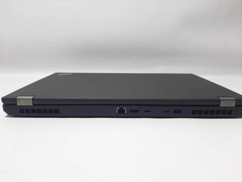 LENOVO ThinkPad P52 i7-8850H CPU @ 2.60GHz 32GB RAM NIVIDIA Quadro P2000 +