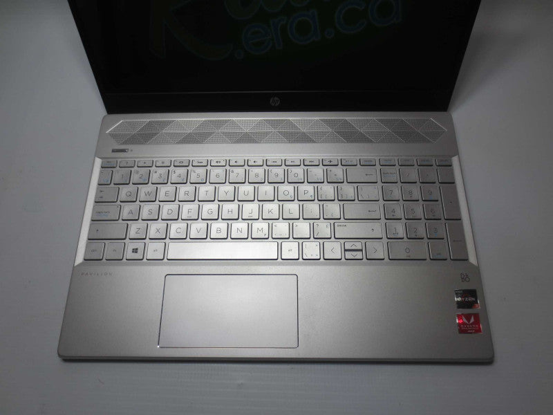 15\\" HP Pavilion 15-cw0017ca with Ryzen 3 2300U CPU 8GB RAM & 1TB HDD + 128GB  -