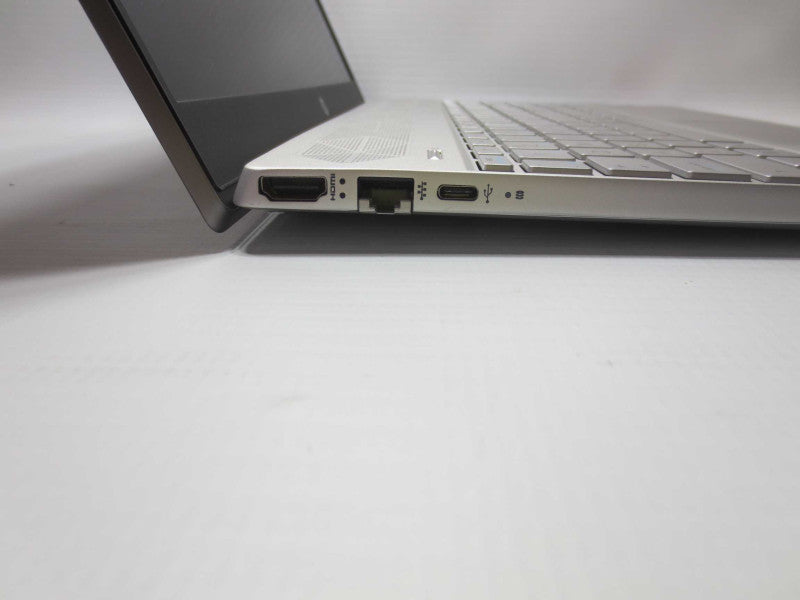 15\\" HP Pavilion 15-cw0017ca with Ryzen 3 2300U CPU 8GB RAM & 1TB HDD + 128GB  -