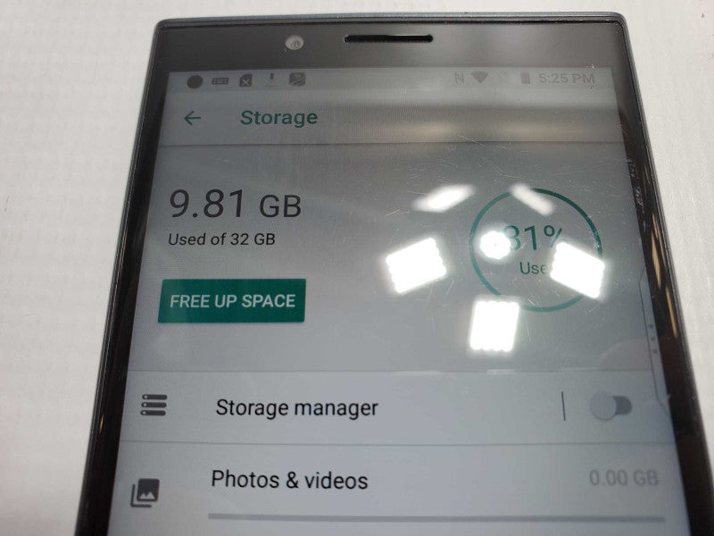 Blackberry Key2 LE 32GB Unlocked BBE100-5 Smartphone (