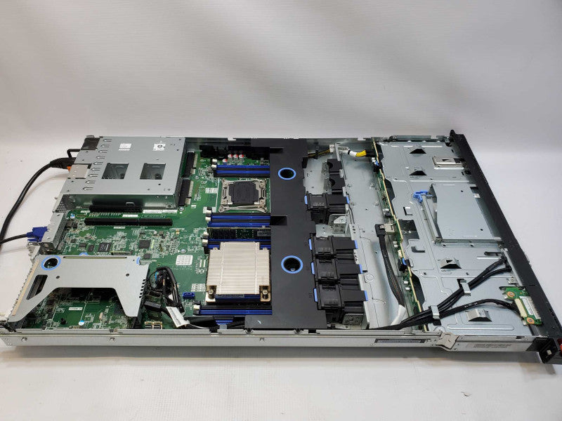Lenovo ThinkServer RD350 Xeon E5-2609v4@1.7Ghz 16GB DDR4 4x3.5\\" No HDD (
