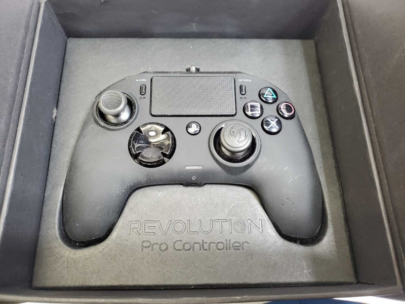 NACON Revolution Pro Controller PS4 Black AS-IS