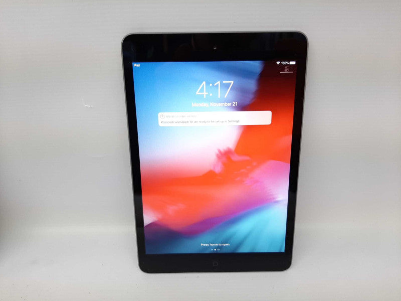 Apple iPad Mini 2 A1489 32GB (WiFi) 7.9\\" - Black/Grey +