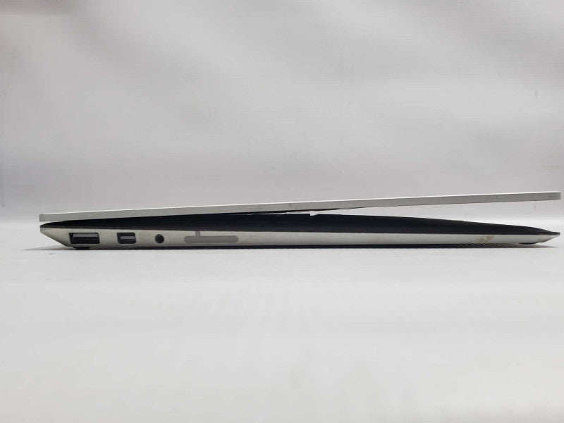 Microsoft Surface Laptop 1769 i5-7300U 8GB RAM 256GB Storage (READ) |