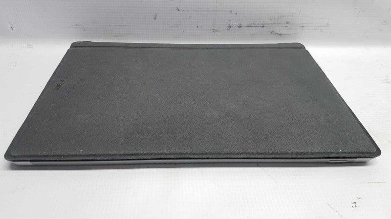 Microsoft Surface Pro 3 I5-4300u @ 1.90ghz / 4gb ram / 120gb ssd / 12\\" #\t #