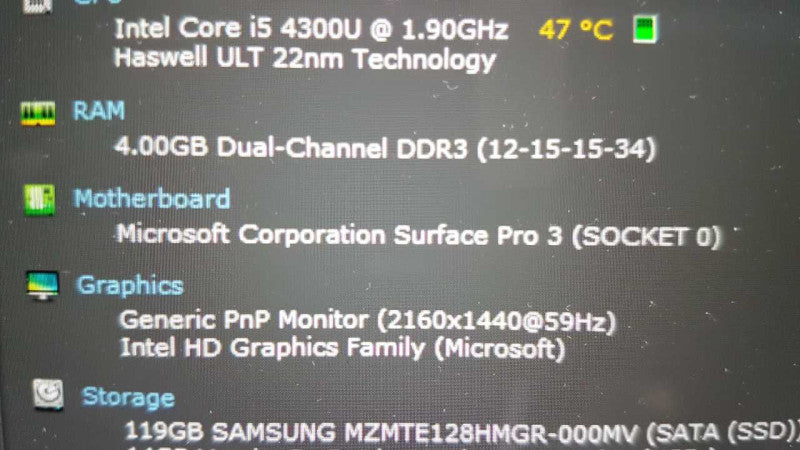 Microsoft Surface Pro 3 I5-4300u @ 1.90ghz / 4gb ram / 120gb ssd / 12\\" #\t #
