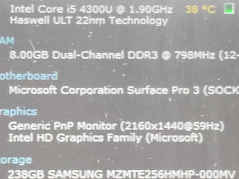Microsoft Surface 1631 i5-4300U 8GB RAM 256GB Storage |