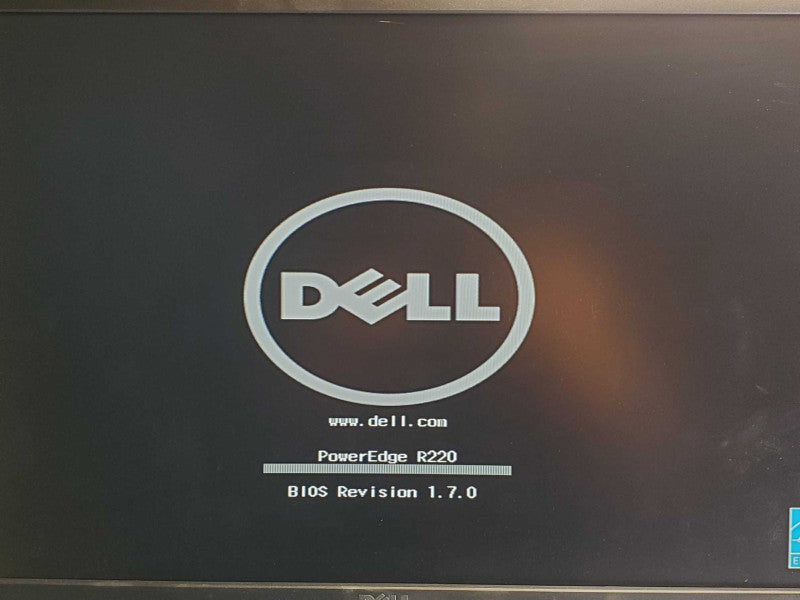 Dell PE R220, Xeon E3-1220v3 3.10GHz, 8GB DDR3, No RAID/HDD/Caddies _