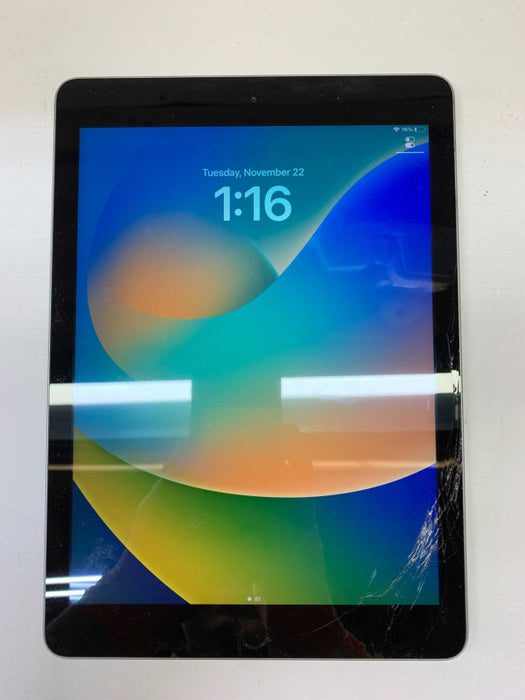 Apple iPad 5th Gen 32G Gray A1822 Unlocked READ [
