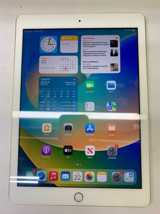 Apple iPad 5th Gen 32G Gold A1822 Good  [