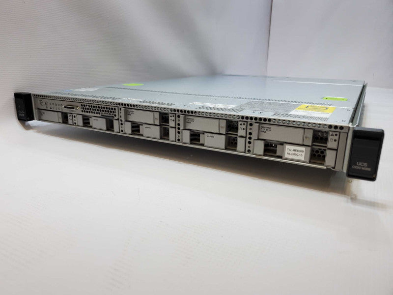 Cisco C220 M3BE 2x Xeon E5-2609 @ 2.4 GHz 32GB Ram 8x 2.5\\" [4x500GB Incl.] (