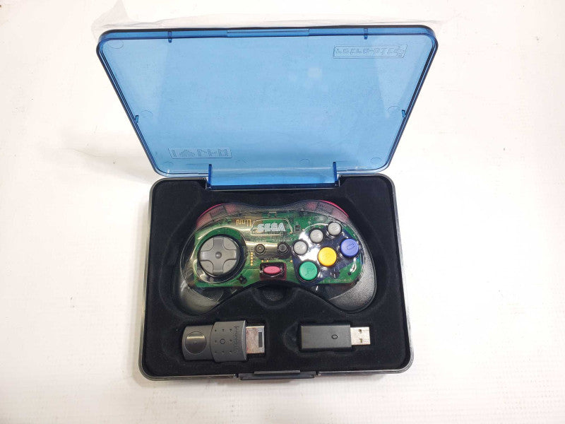 RETRO-BIT SEGA SATURNÂ® 8-Button Arcade Pad 2.4 GHz Wireless OPEN BOX