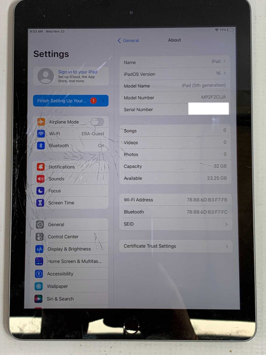 Apple iPad 5th Gen. 32GB, Wi-Fi, 9.7in - Space Gray, Broken Glass, See