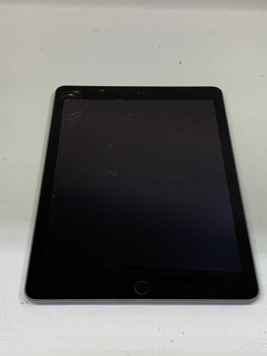 Apple iPad 5th Gen. 32GB, Wi-Fi, 9.7in - Space Gray, Broken Glass See