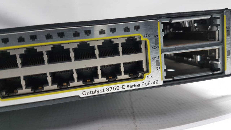 Cisco ws-c3750e-48pd gigabit PoE 48x port network switch / FACT. RESET #