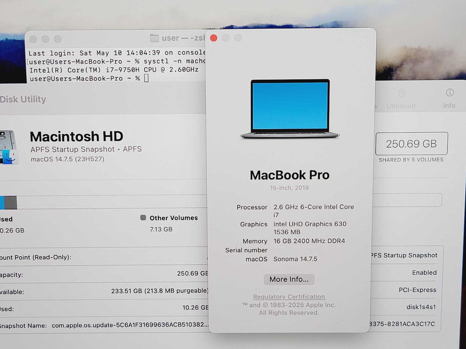 Apple Macbook Pro 2019 15" 6-Core i7-9750H @ 2.6GHz 16GB DDR4 250GB SSD (