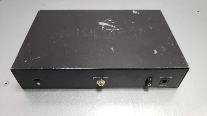 D-Link DGS-1008P Gigabit 8 Port POE Switch [