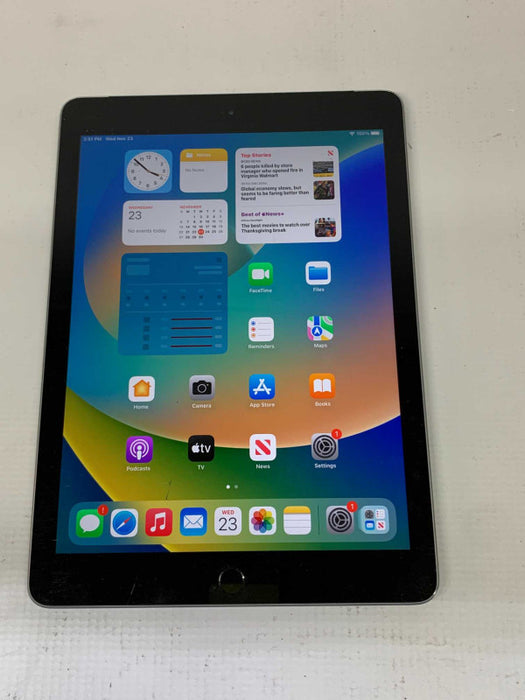 Apple iPad 9.7\\" 6th Gen (Wi-Fi/Cellular) 128GB, unlocked, cracked screen