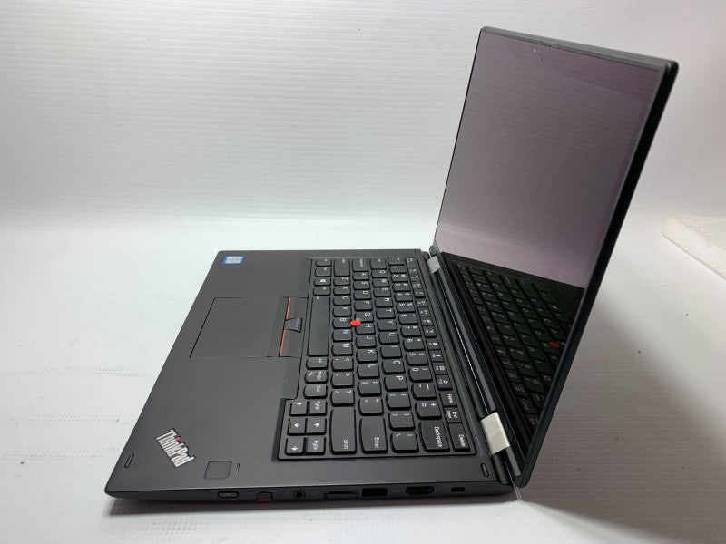 Lenovo ThinkPad Yoga 370 13.3\\" Intel i5-7300U 8GB 256GB SSD Touchscreen -