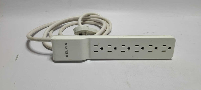 Belkin 6 Outlet Home/Office Surge Protector Rotating Plug 8\\' cord $