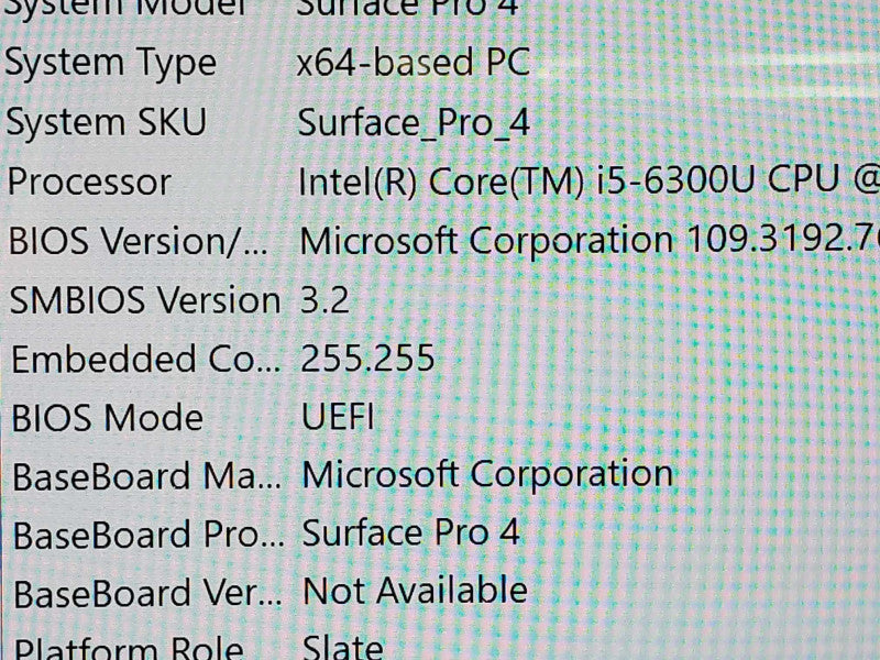 Microsoft Surface Pro 4 Core I5-6300U 2.4GHz, 8GB, 256GB SSD, 12\\" _