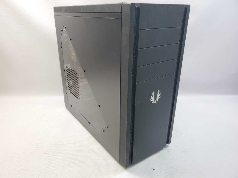 Custom PC Core i5-4690K @ 3.5 GHz 32GB DDR3 No HDD Nvidia GTX 670 (