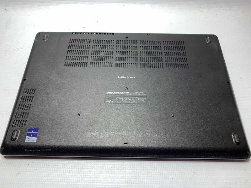 16\\" DELL Latitude 5580 with i7-7820HQ CPU 16GB RAM & 256GB SSD Storage  -