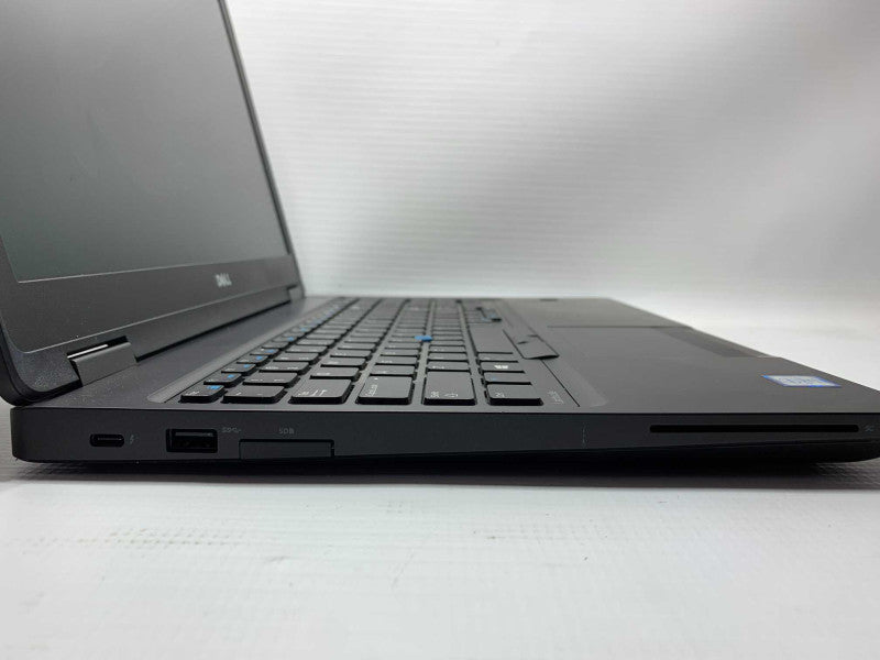 16\\" DELL Latitude 5580 with i7-7820HQ CPU 16GB RAM & 256GB SSD Storage  -