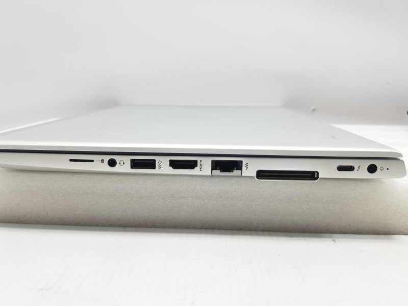 HP Elitebook 830 G6 13.3\\" i7-8665U 1.9GHz/16GB DDR4, 480GB SSD. ~