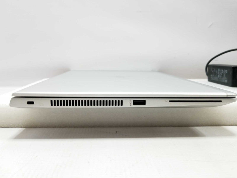 HP EliteBook 840 G5 14\\" Intel Core i7-8550U 1.8GHz/8GB DDR4, 240GB SSD, READ* ~