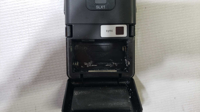 Shure SLX1 Wireless Bodypack Transmitter w/ Shure 185 LAVALIER MIC 638-662 MHz [