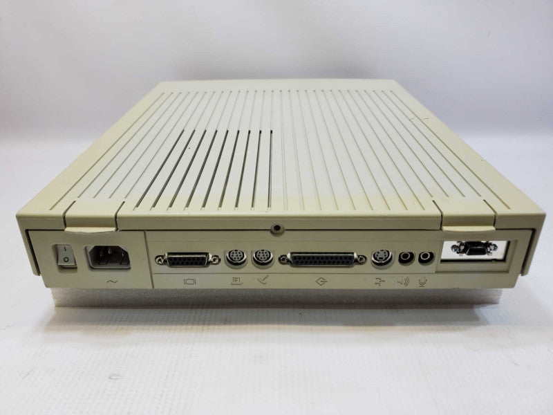 Vintage Macintosh LC475 Apple Computer (