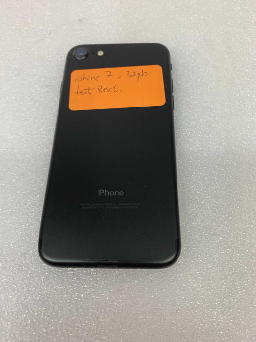 iPhone 7 IOS 15.7.1 32gb 4.7\\" black #