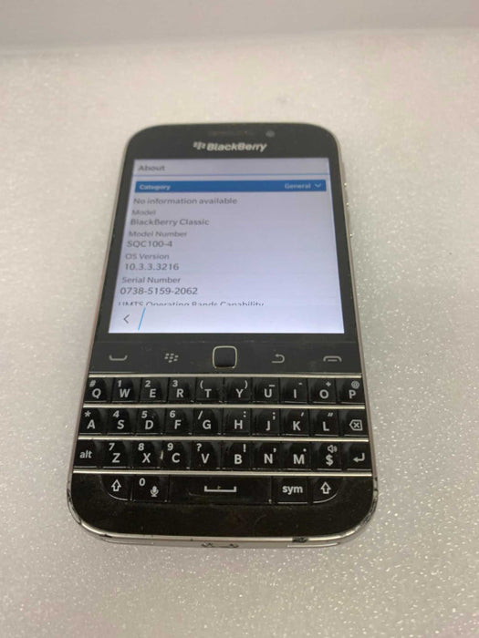 Blackberry classic SQC100-4 16gb black #
