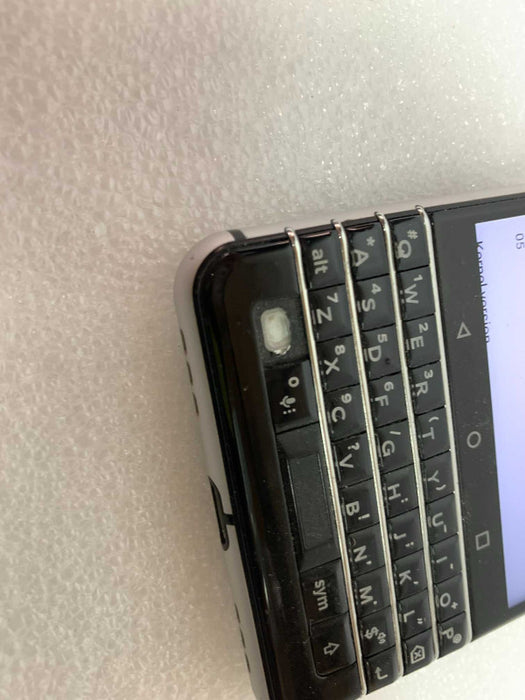 BlackBerry KEYone BBB100-1 32GB android 8.1.0 / missing left shift button #