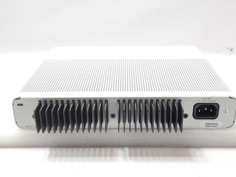 Cisco WS-C3560CG-8PC-S 8 Port PoE Managed Switch IP Base. Read _