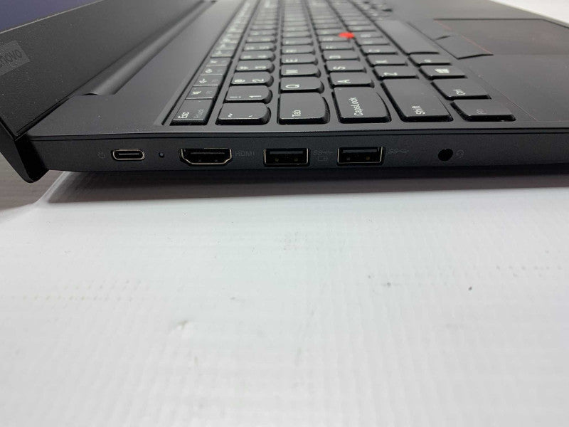 Lenovo ThinkPad E590 with i7-8565U CPU 16GB RAM & 1TB HDD  -