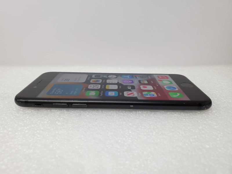 iPhone 7 Black A1778 32GB (