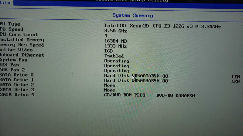 Lenovo ThinkServer RS140 E3-1226v3@3.3GHz 16GB DDR3 2x 500G HDD Intel RAID [