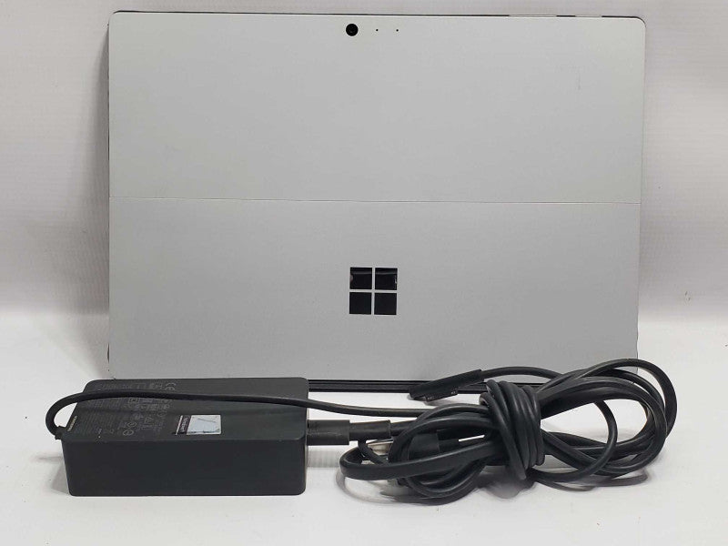 Microsoft Surface Pro 4 1724 i7-6650U 2.2GHz 8GB DDR3 256GB SSD |