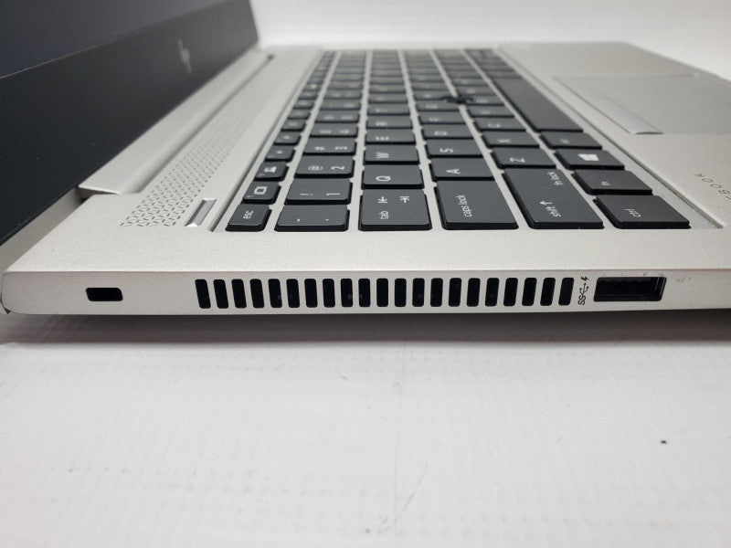 HP EliteBook 830 G6 13.3\\" Core i7-8665U @ 1.9 GHz 16GB DDR4 500GB M.2 SSD (