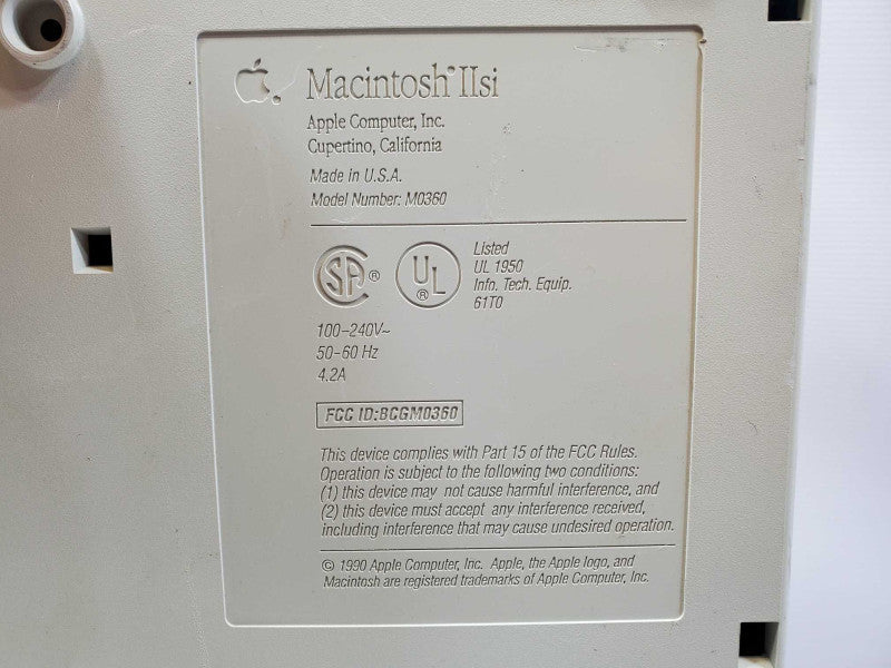 Apple Macintosh IIsi Vintage Computer M0360 (