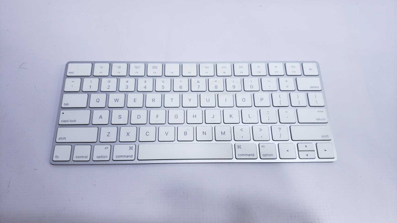 Apple Wireless Magic Keyboard A1644 READ [