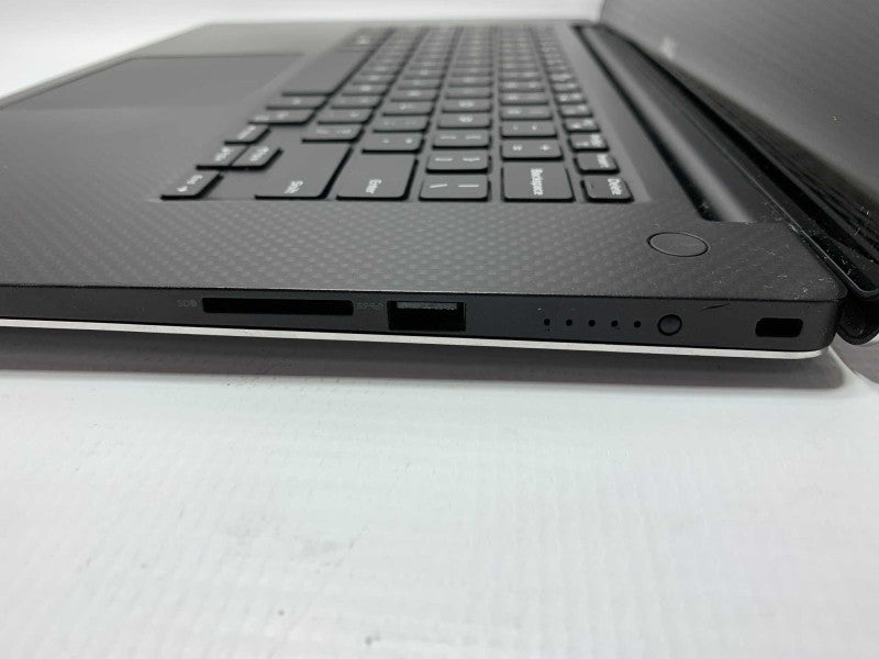 4K Touch DELL Precision 5510 with i7-6820HQ CPU 8GB RAM  -