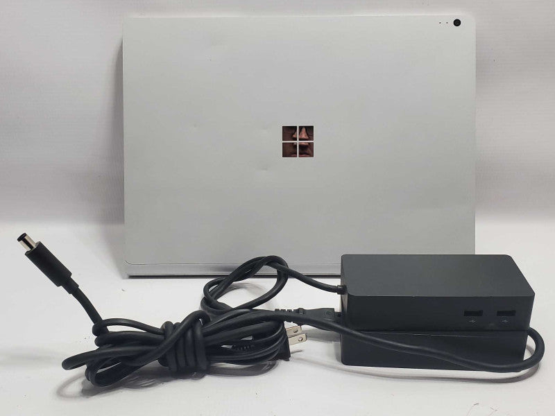 Microsoft Surface Book 1, 13.5\\" i5-7300U 8GB RAM 256GB Storage (READ) |