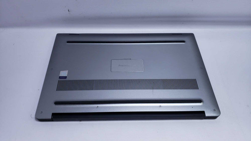 Dell Precision 5520 15.6\\" i7-6820HQ@2.7GHz 16GB DDR4 500GB SSD NVIDIA M1200 [
