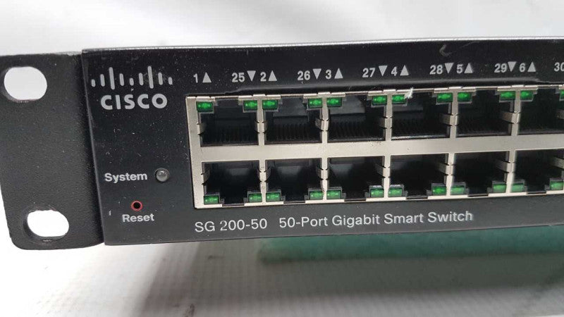 Cisco SG200-50 50x port gigabit smart switch / READ #