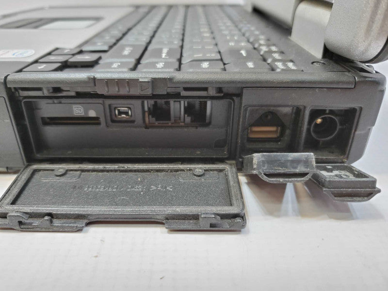 Panasonic CF-30 Core 2 Duo L7500 @ 1.6 GHz 3GB Ram 150GB HDD 770Hrs (
