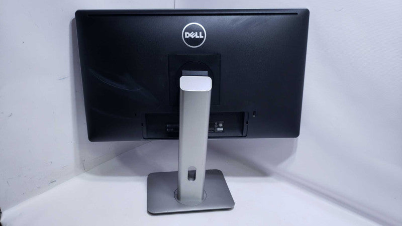 Dell P2314Hc LED LCD 1920x1080 23\\" Monitor DP VGA DVI-D USB Hub [